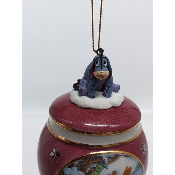 Disney Ornament 2001 - Winnie the Pooh - Sounds of the Season #3 - Picture 3 of 4